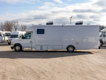 Picture of 2026 Ford E-450 Mobile Medication Unit ADA