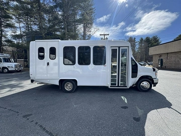 Picture of 2025 Ford Diamond ADA Shuttle Bus
