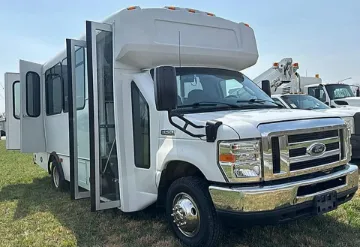 Picture of 2016 Ford E450 Champion ADA Shuttle Bus