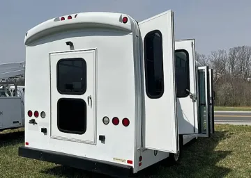 Picture of 2016 Ford E450 Champion ADA Shuttle Bus