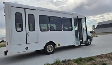 Picture of 2026 Chevrolet Mavryk ADA Shuttle Bus