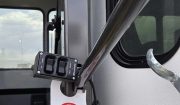 Picture of 2026 Chevrolet Mavryk ADA Shuttle Bus