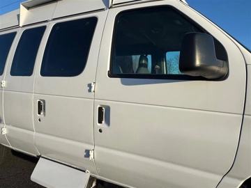 Picture of 2014 Ford E-250 Passenger Van