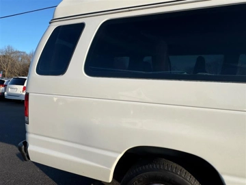 Picture of 2014 Ford E-250 Passenger Van