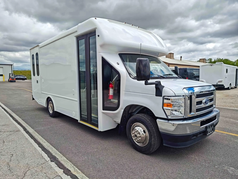 Picture of 2026 Ford E450 Mobile Dental Unit ADA