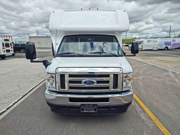 Picture of 2026 Ford E450 Mobile Dental Unit ADA