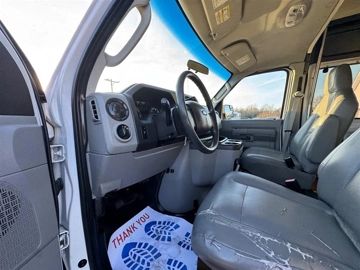 Picture of 2014 Ford E-250 Passenger Van