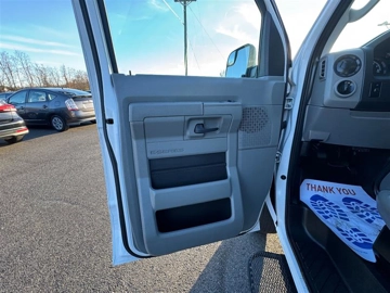 Picture of 2014 Ford E-250 Passenger Van