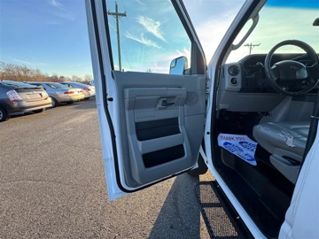 Picture of 2014 Ford E-250 Passenger Van