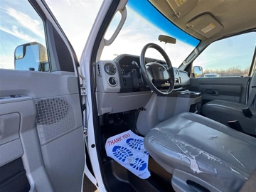 Picture of 2014 Ford E-250 Passenger Van
