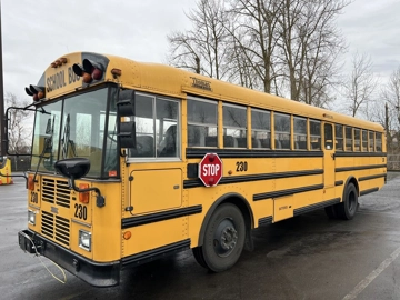 Picture of 2005 Thomas MVP-EF School Bus