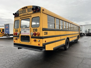 Picture of 2005 Thomas MVP-EF School Bus