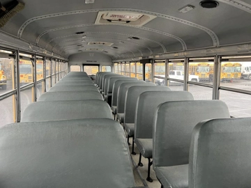 Picture of 2005 Thomas MVP-EF School Bus