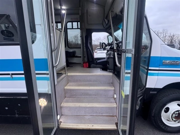 Picture of 2014 Ford E450 Cutaway ADA Shuttle Bus