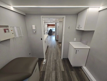 Picture of 2014 Ford 3 Room Mobile Clinic With Audiology Booth ADA