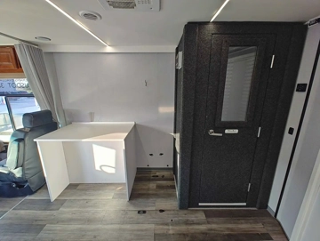Picture of 2014 Ford 3 Room Mobile Clinic With Audiology Booth ADA