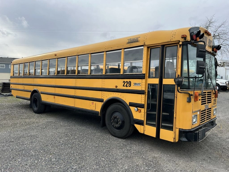 Picture of 2004 Thomas MVP-EF School Bus
