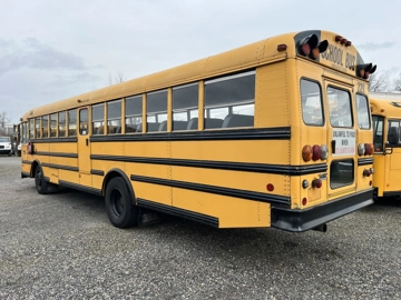 Picture of 2004 Thomas MVP-EF School Bus