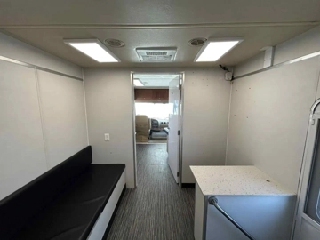Picture of 2012 Ford Mobile Clinic Winnebago