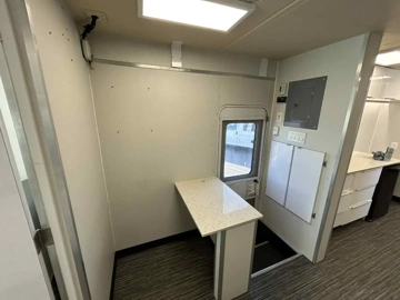 Picture of 2012 Ford Mobile Clinic Winnebago