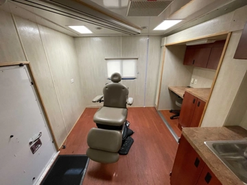 Picture of 2015 Thomas Matthews 2 Exam Room Mobile Clinic 2 Slides ADA