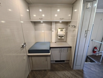 Picture of 2018 Freightliner MC Farber 2 Exam Room Mobile Medical Clinic