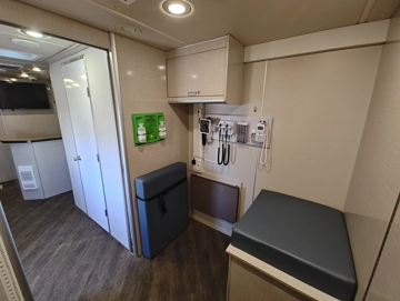 Picture of 2018 Freightliner MC Farber 2 Exam Room Mobile Medical Clinic