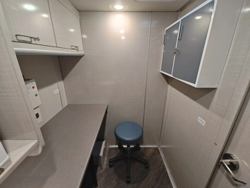 Picture of 2018 Freightliner MC Farber 2 Exam Room Mobile Medical Clinic
