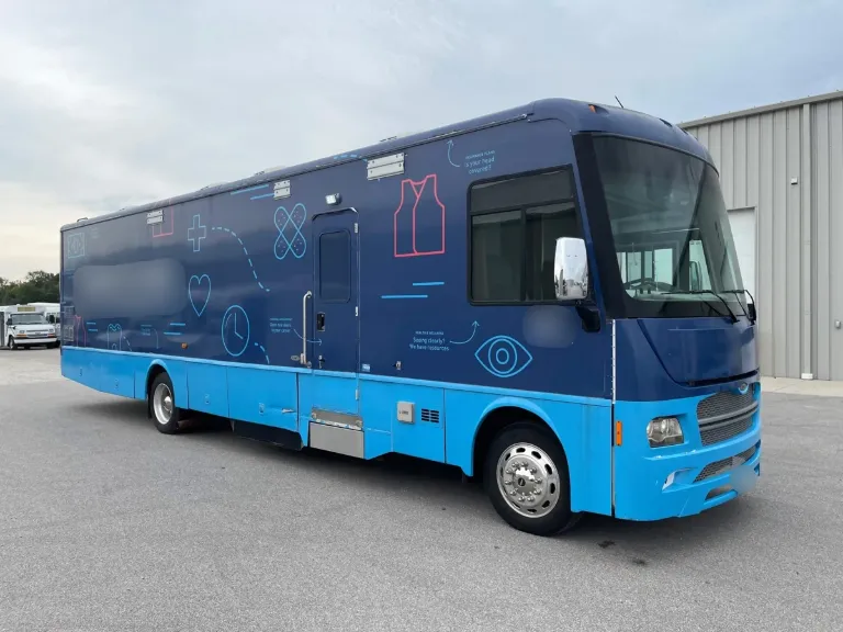 Picture of 2014 Freightliner Farber 4 Exam Room Farber Specialty Mobile Clinic