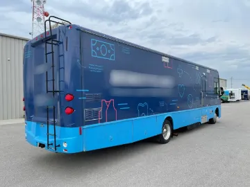 Picture of 2014 Freightliner Farber 4 Exam Room Farber Specialty Mobile Clinic