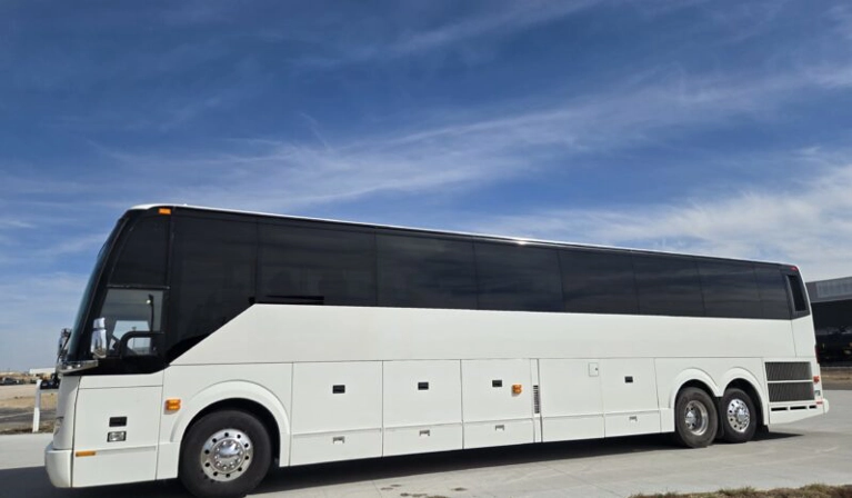 Picture of 2013 Prevost H345 Coach Bus