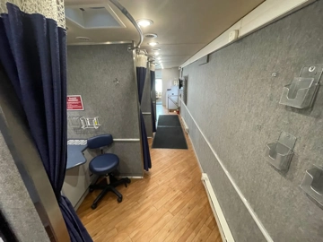 Picture of 2014 Freightliner Farber 4 Exam Room Farber Specialty Mobile Clinic