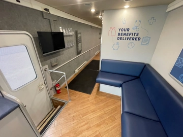 Picture of 2014 Freightliner Farber 4 Exam Room Farber Specialty Mobile Clinic