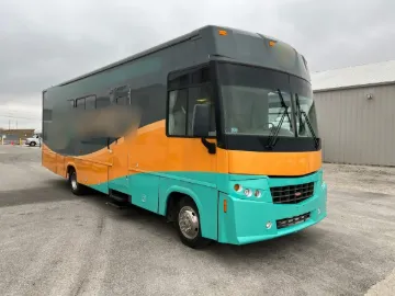 Picture of 2006 Ford F53 Farber Specialty Mobile Clinic