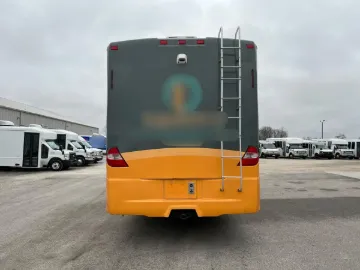 Picture of 2006 Ford F53 Farber Specialty Mobile Clinic