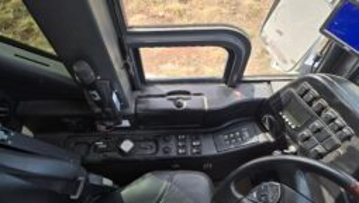 Picture of 2013 Prevost H345 Coach Bus