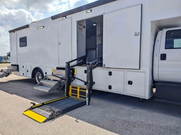 Picture of 2021 Ford F-650 Mobile Clinic ADA
