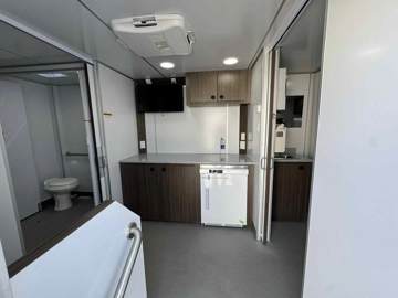 Picture of 2021 Ford F-650 Mobile Clinic ADA