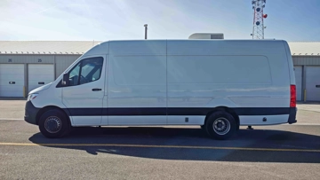 Picture of 2020 Mercedes Benz Sprinter Matthews Medical Clinic