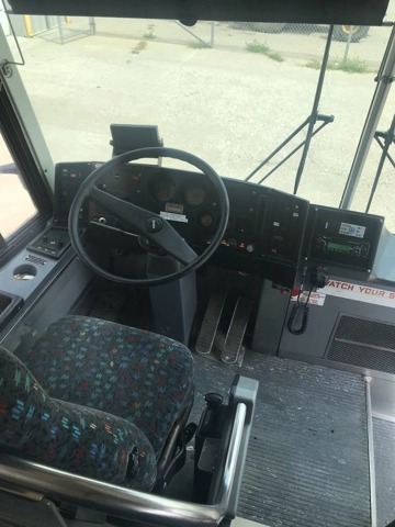 Picture of 1989 MCI 102A3 Coach Bus