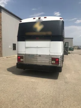Picture of 1989 MCI 102A3 Coach Bus