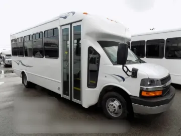 Picture of 2024 Chevrolet 4500 Shuttle Bus