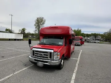 Picture of 2019 Ford E-450 Shuttle Bus