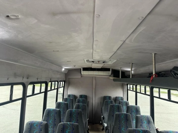 Picture of 2019 Ford E-450 Shuttle Bus