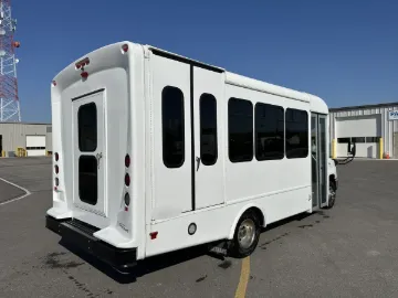 Picture of 2024 Ford E350 StarTrans ADA Shuttle Bus