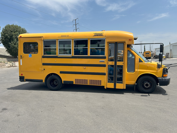 Picture of 2011 Chevrolet G4500 Thomas ADA School Bus