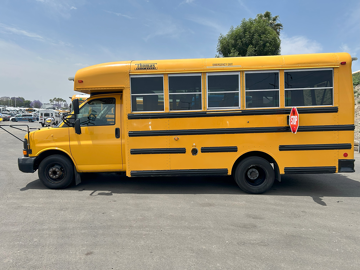 Picture of 2011 Chevrolet G4500 Thomas ADA School Bus