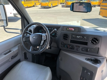 Picture of 2025 Ford E450 Glaval Universal ADA Shuttle Bus