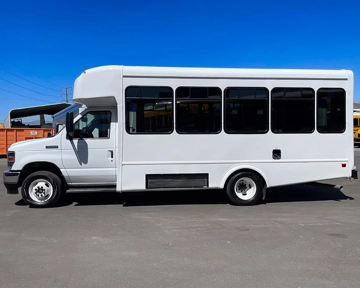 Picture of 2025 Ford E450 Glaval Universal ADA Shuttle Bus