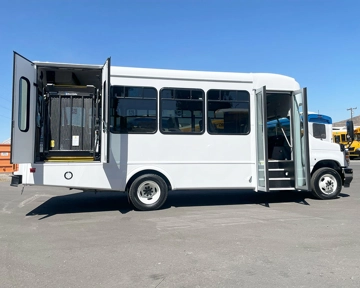 Picture of 2025 Ford E450 Glaval Universal ADA Shuttle Bus